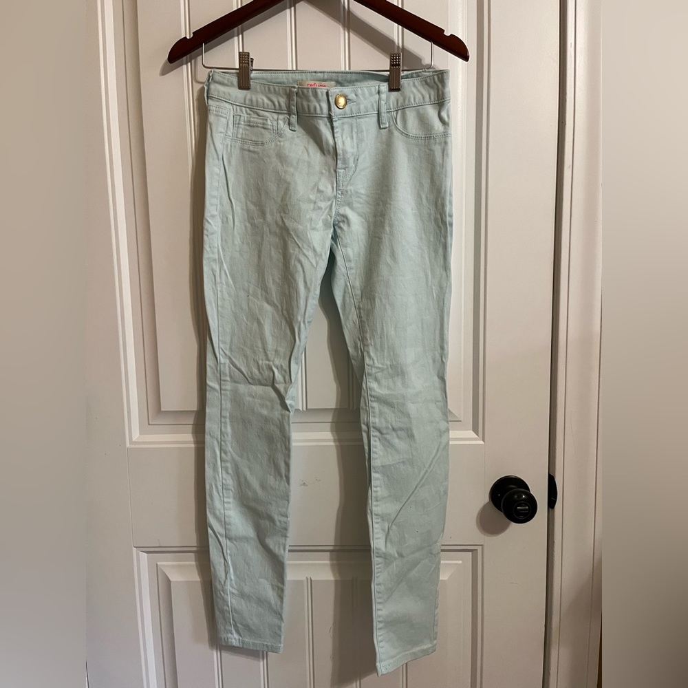 Women’s Refuge Light Blue Skinny Jeans